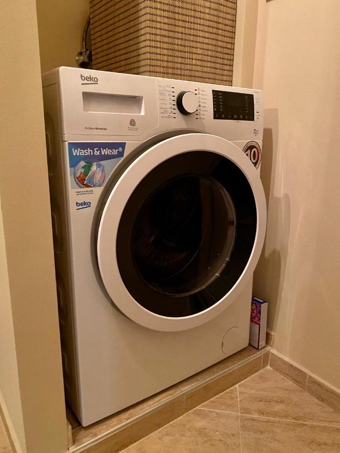 וארנה Stylish Urban Apart New 2021 Close To The Beach מראה חיצוני תמונה